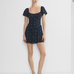 Aritzia Sunday Best Gwen Dress